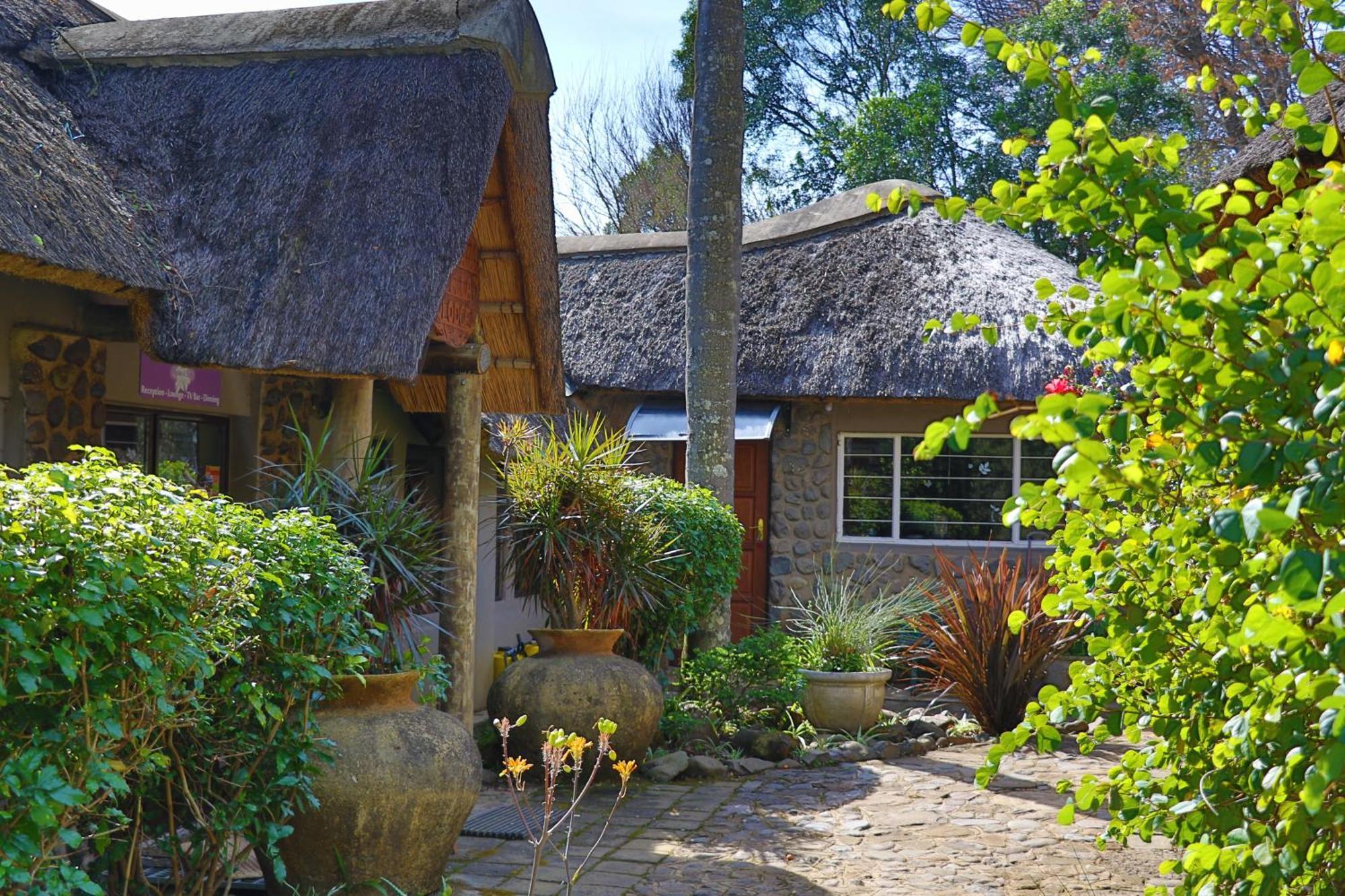Kukummi Lodge - Formerly Mackaya Bella Country Lodge Champagne Valley Eksteriør bilde