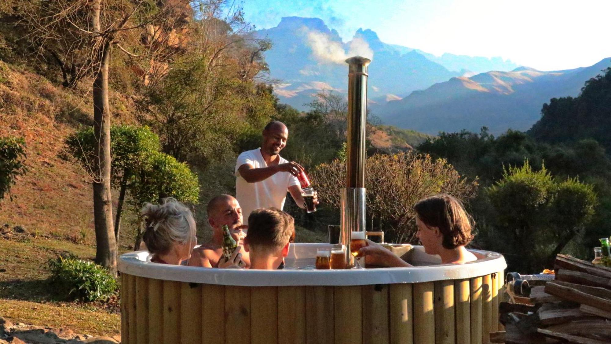 Kukummi Lodge - Formerly Mackaya Bella Country Lodge Champagne Valley Eksteriør bilde